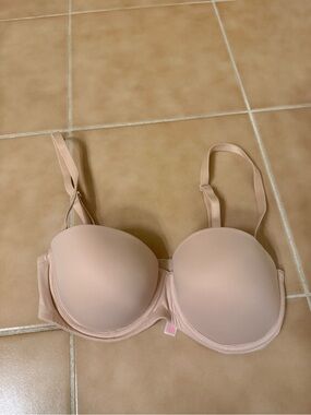 PINK Victoria's Secret Blush Nude strapped / strapless Bra